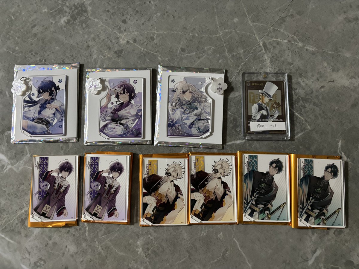 m____t09's tweet photo. 【交換/譲渡】オランピアソワレ オラソワ展 展示会 アクリルスタンド 手紙 缶バッジ 

譲▶︎☆璃空 ☆縁 ヒムカ 菖愁 月黄泉 碧蜘
求▶︎同異種 朱砂 海浬 or 定価(+送料)

大阪手渡し、または郵送。
1枚目☆は譲渡の場合無印同数以上含めたお取引のみ。
お気軽にお声掛けください。 https://t.co/SmDfmxnIow