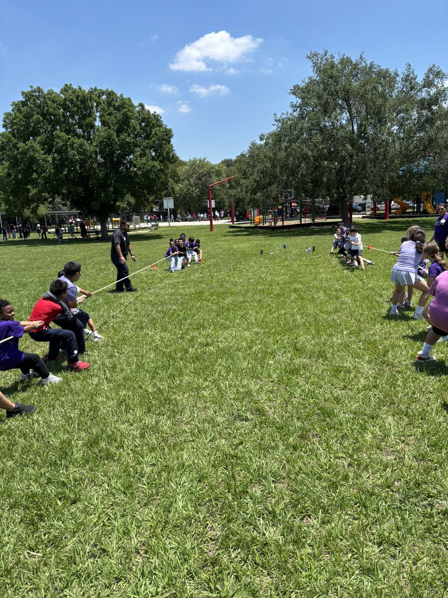 Red Elementary STEM Magnet School tweet media