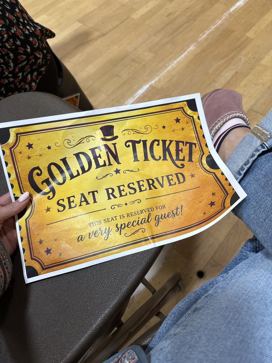 MissThomson___'s tweet photo. Massive well done to the cast, crew and staff of Charlie and the Chocolate factory production at @alexander_peden this evening! I was fortunate to assist with choreography and loved working with such talented pupils! ⭐️ 🍫🍭 @MissBain_ https://t.co/YpYf3p4A69