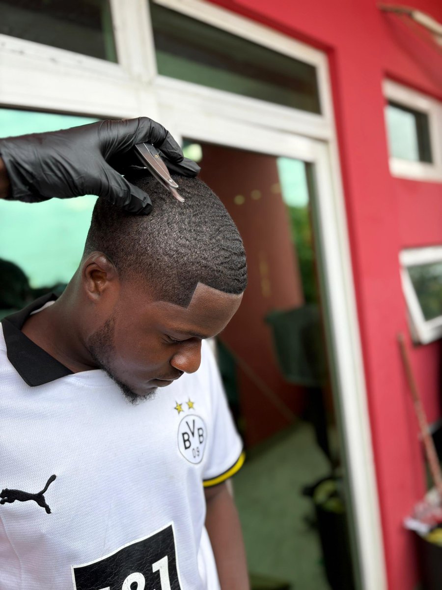SE7EN the HairMechanic💈 tweet media