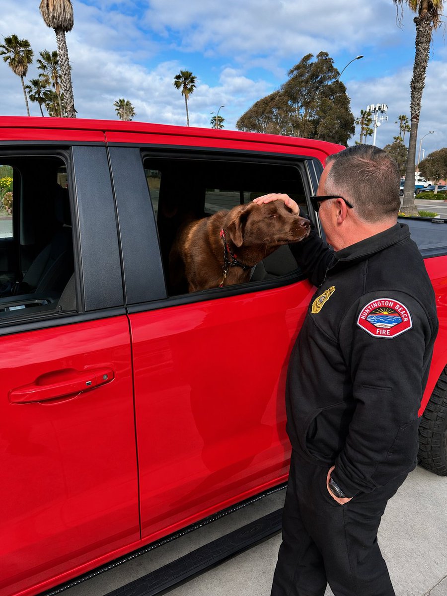 Huntington Beach Fire Department tweet media