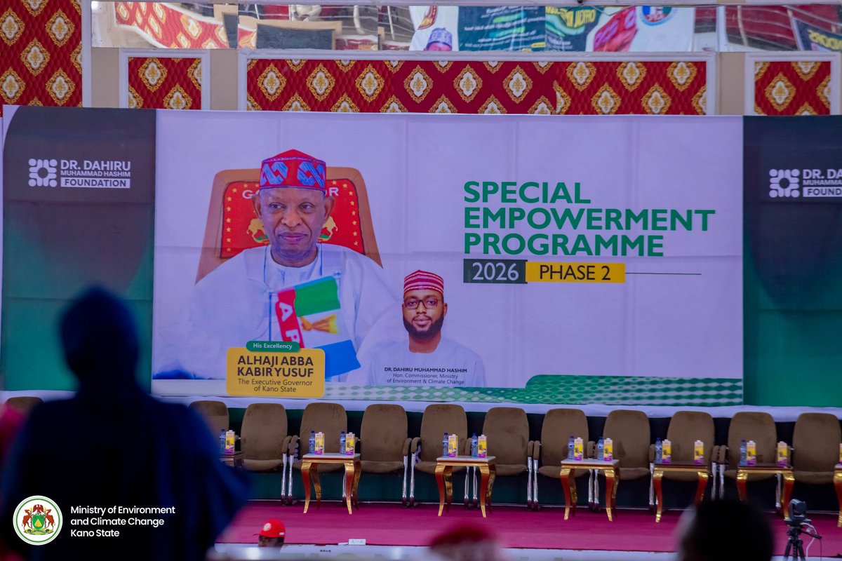 DahirMHashim's tweet photo. Delighted to have successfully executed the second phase of our empowerment program inspired by the visionary leadership of our amiable Governor, Alh. Abba K. Yusuf. 

Job offers and start-up capital were shared to 500 beneficiaries in an effort to build a productive and self-sufficient Kano where every family has the opportunity to thrive.