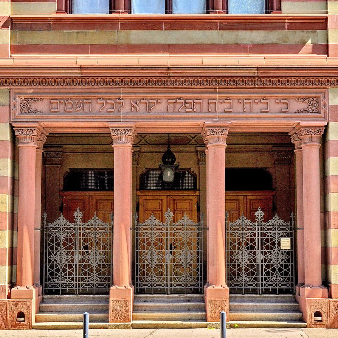 europeanrabbis's tweet photo. The Synagogue Löwenstrasse in Zurich 🇨🇭🕍 reflects the depth and continuity of Jewish civic and cultural life in Switzerland.

Opened in 1884, it was built for the Israelitische Cultusgemeinde Zürich and remains one of the largest synagogues in the country. Its Moorish Revival design, with elegant arches and ornate detailing, reflects both European architectural trends and Jewish artistic tradition.

Today, it continues to serve as a center of worship and community, representing the stability, continuity, and cultural richness of Jewish life in Zurich.