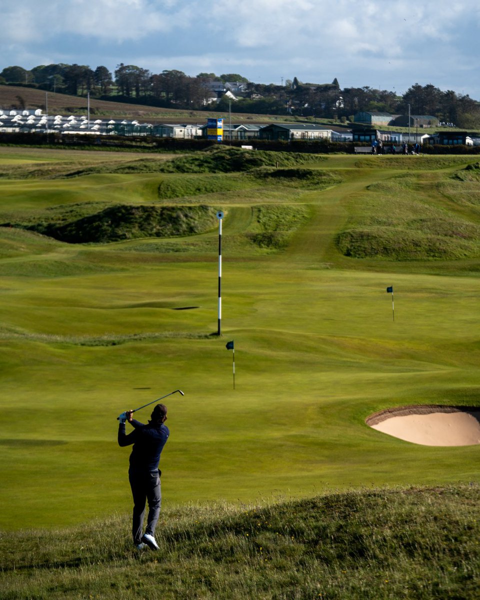 royalportrush's tweet photo. Day 2 of the North - a drier but equally windy test - is in the books.

Congratulations to the 36 players who made the cut and now get to enjoy two more rounds on the Dunluce tomorrow, where another provincial title will be decided.

@GolfIreland_ https://t.co/xdayg2bOEI