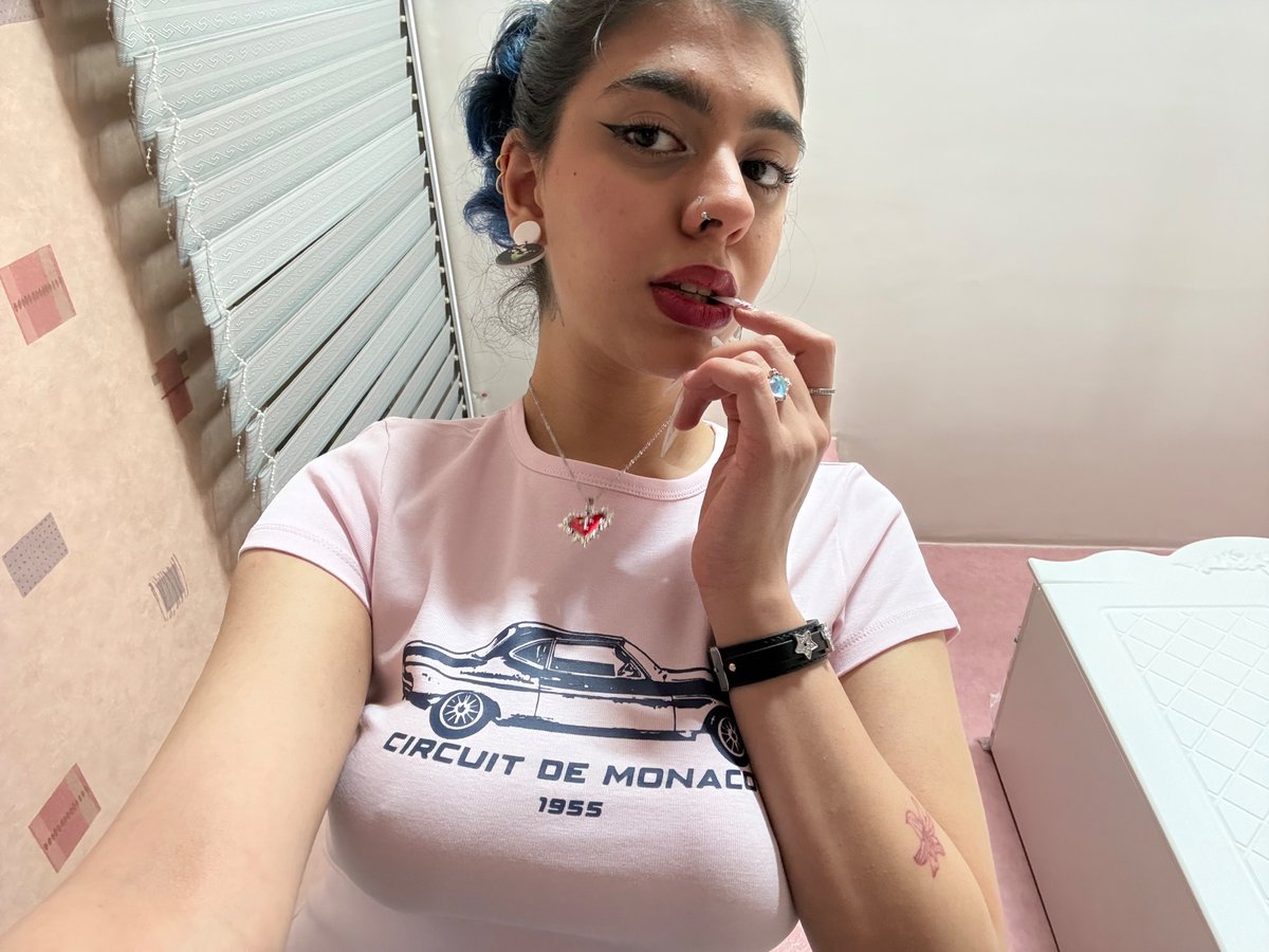 🍯 tweet media