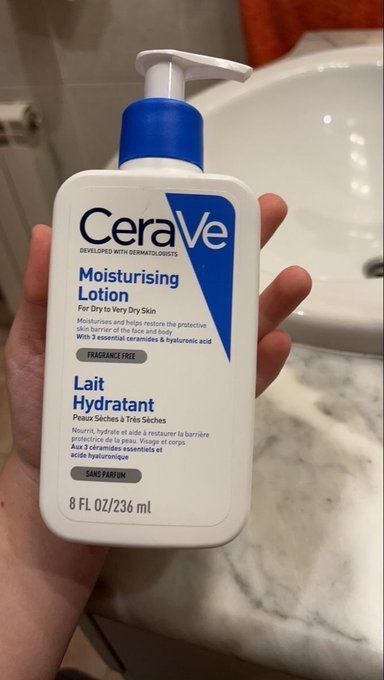 VargasKevi70887's tweet photo. 7 MANERAS DE VOLVERTE MÁS GUAPO

1. Usa CeraVe todos los días. https://t.co/VEQtOT0pY6