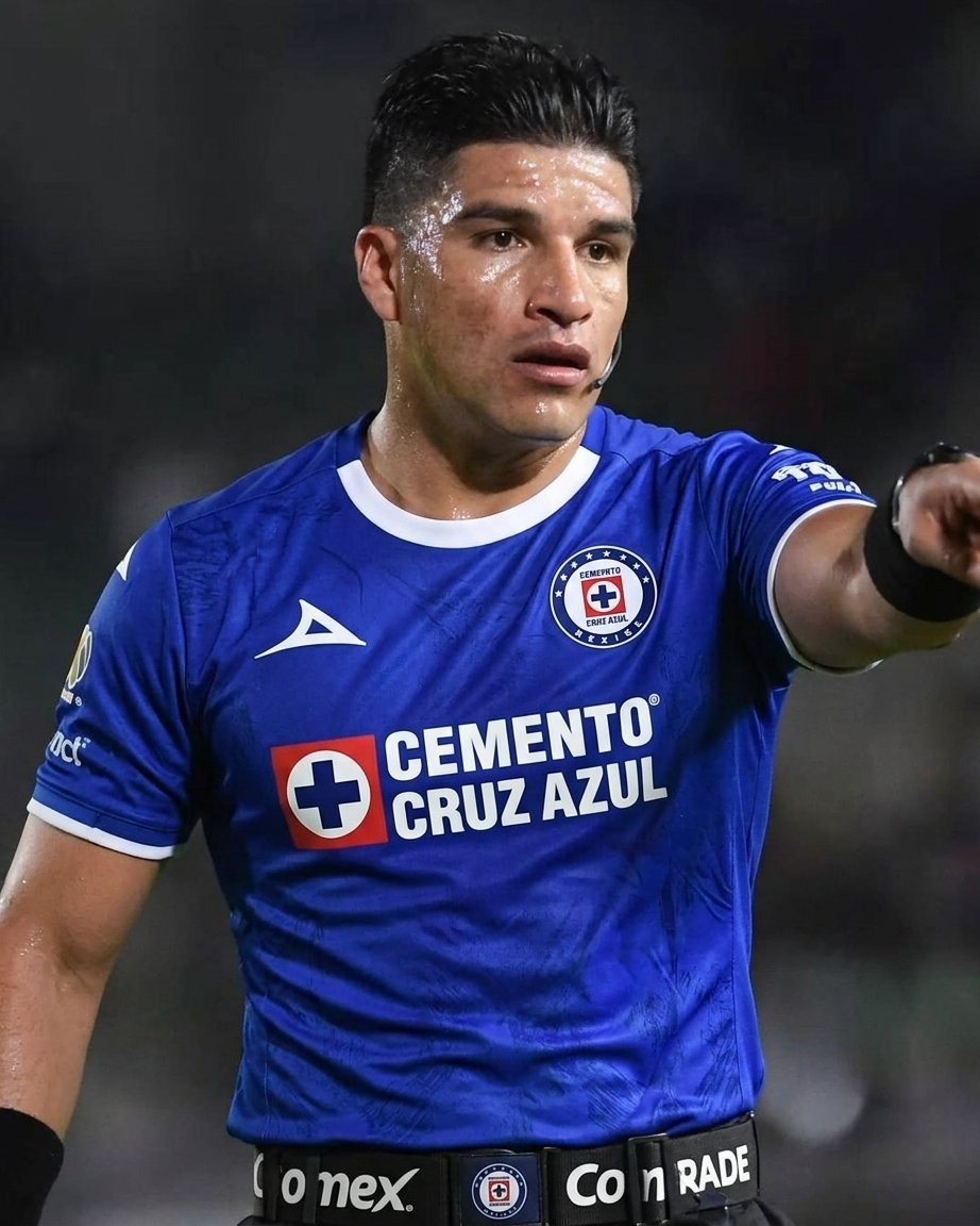 Mario_BDC's tweet photo. @CruzAzul Jugando así, claro que llegan a la final! https://t.co/vfTrZcdSk9