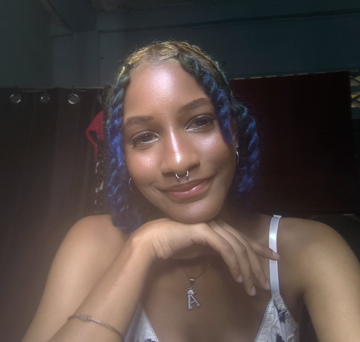 . ݁₊ ⊹ .𝓥𝓻𝓲𝓮𝓵 . ⊹ ₊ ݁. tweet media