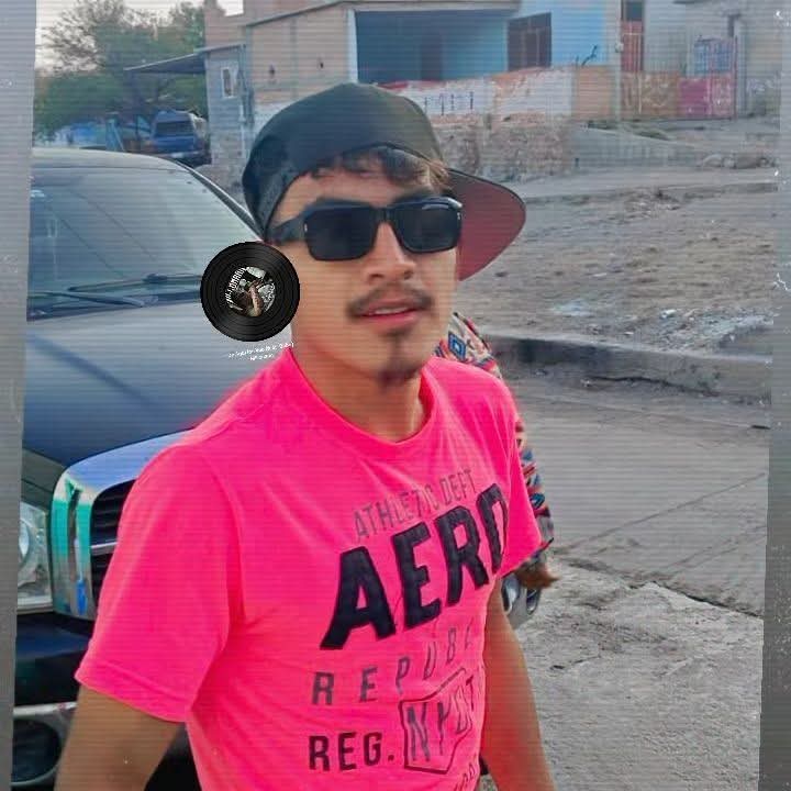 Gy_edgar_'s tweet photo. Morro chacal morenito con rica vrg 🤤
Erick Mendoza 😍 https://t.co/eG4XMdN7Km