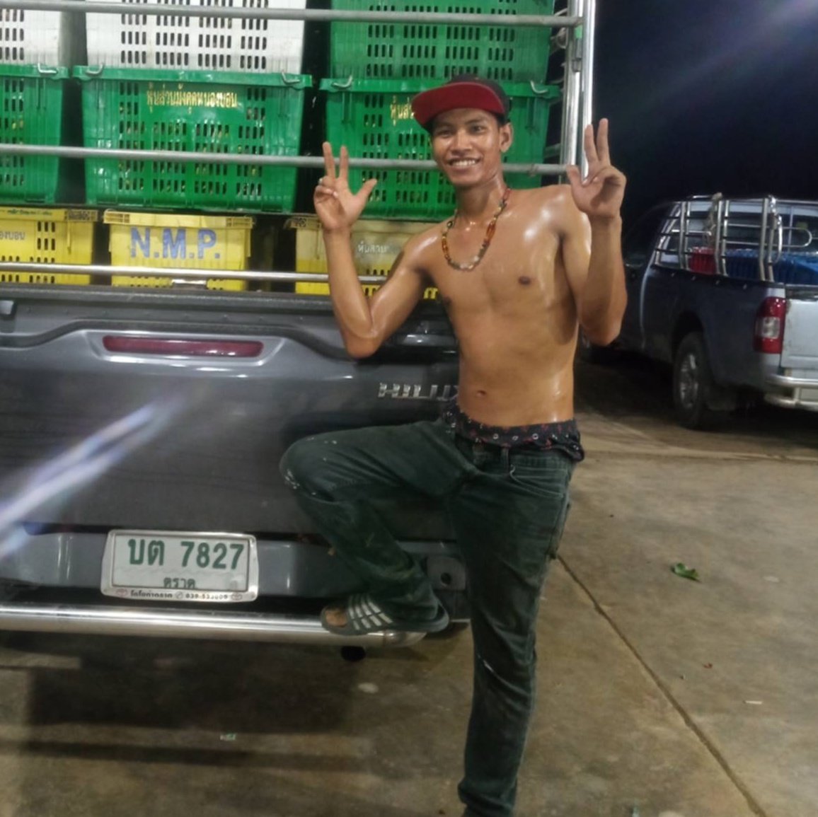 Yas__Nakhon tweet media