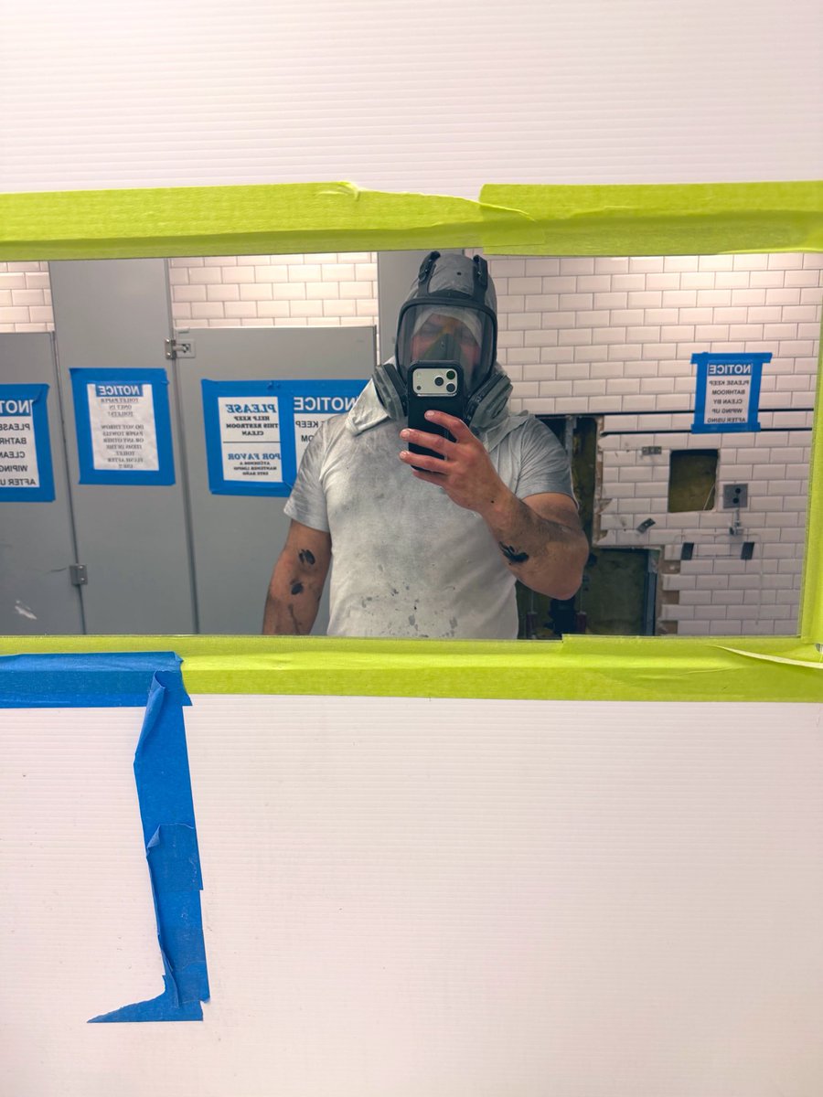 MMMendyy's tweet photo. Whatever wants to be painted https://t.co/wbbOBkR4Ek