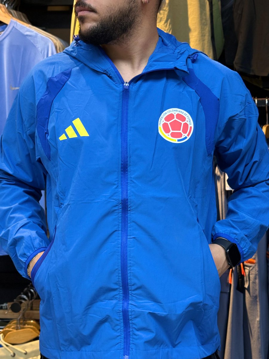 Inshopbq's tweet photo. Chompa selección Colombia 🇨🇴🏆
Más info 📱 3012509301 https://t.co/OFVIII1V4n