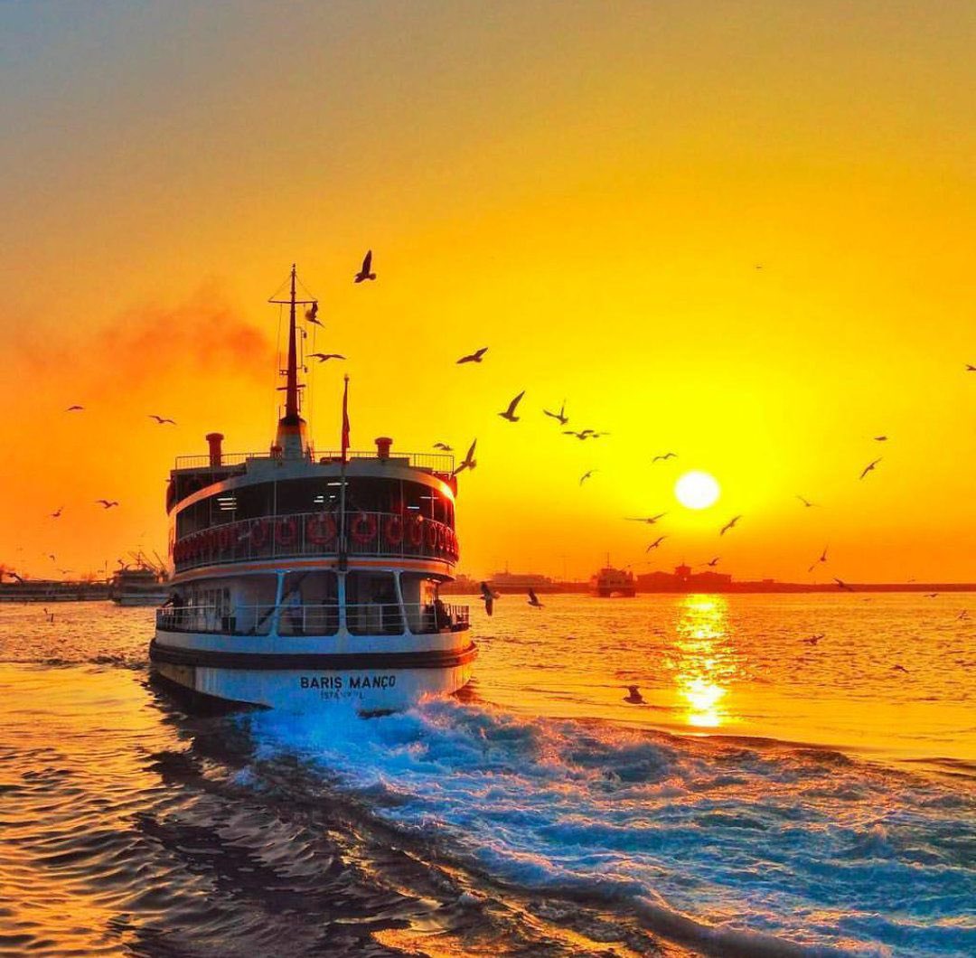 saudi_n_turkey's tweet photo. أماكن مميزة لمشاهدة الغروب في اسطنبول 🇹🇷

📍قصر بيلير بيه
Beler Körfezi Sarayı

📍ساحل شنقل كوي 
Shangal Koy Sahili

📍كاديوكي ساحل مودا 
Kadiuki Moda Sahili

📍مول وساحل فلوريا 
Flora Alışveriş Merkezi ve Kıyısı

📍محطة مترو الخليج
Körfez Metro İstasyonu

📍ساحل اسكودار وبرج الفتاة 
Escudar Sahili ve Kız Kulesi

📍برج السفير 
Büyükelçi Kulesi

📍شيشهانة
Şişhane
