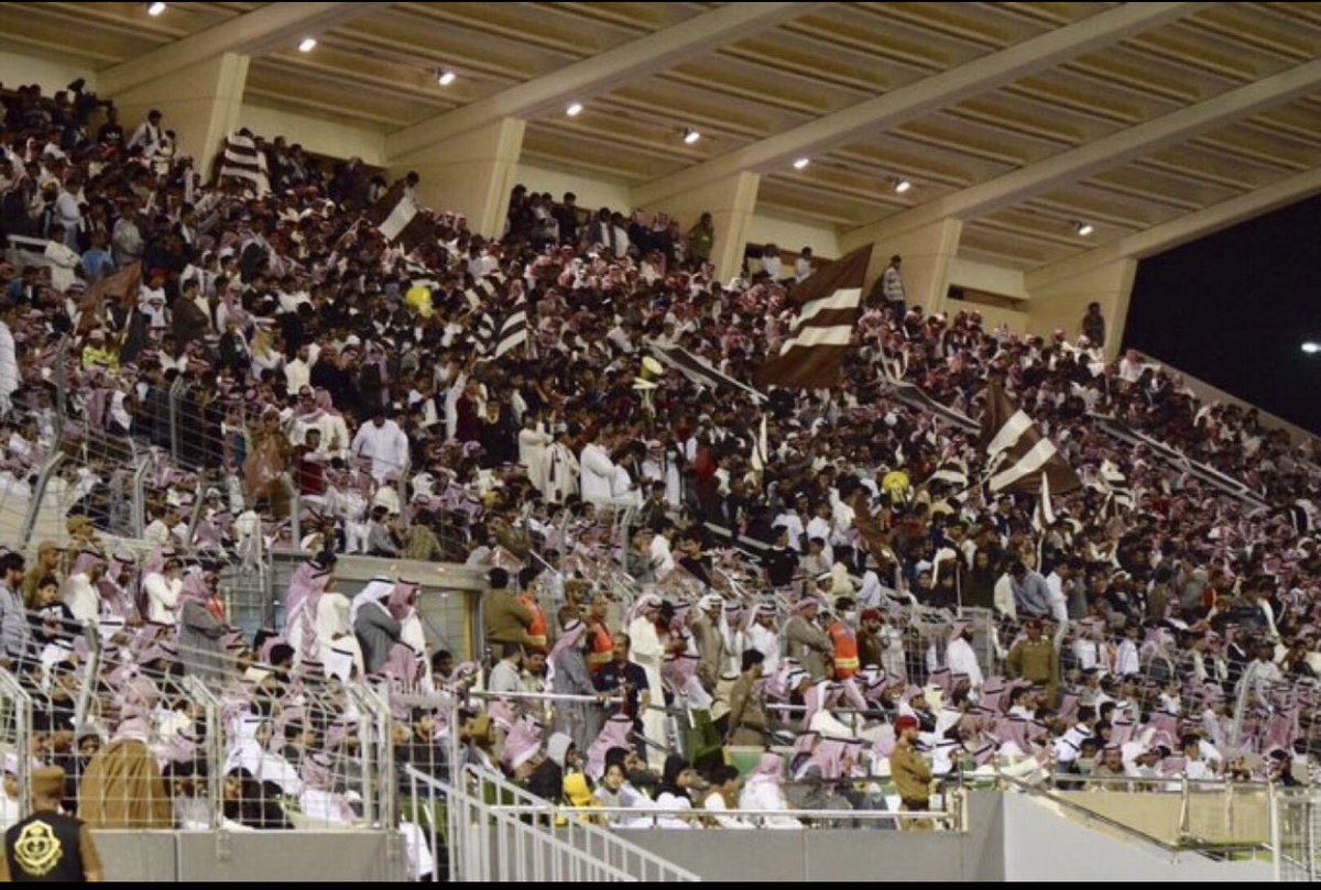 9isoswo's tweet photo. باذن الله الجمهور بيساند بالرياض
ضروري رابطة وباصات لمساندة الفريق اهم مباراتين بتاريخ النادي موعدنا الاثنين باذن الله نبي رابطه وجمهور 
@aljabalain_fans @FayezAlmojel 
#الجبلين https://t.co/SqaV6uoHsC