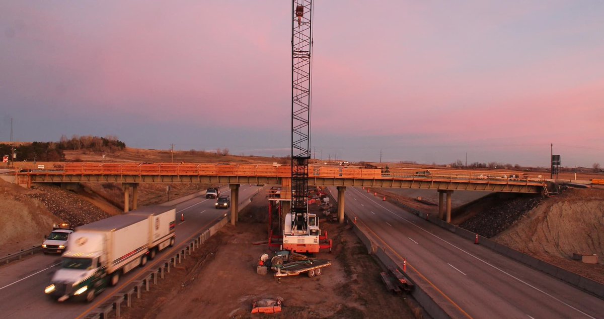 iBEAMC's tweet photo. iBEAM Construction Cameras provide versatile, real-world monitoring and photo documentation solutions for transportation projects in multiple ways.

Learn how our #constructioncameras are helping transportation projects across North America: https://t.co/KsXZImBWgs https://t.co/eqEyiHyVtm