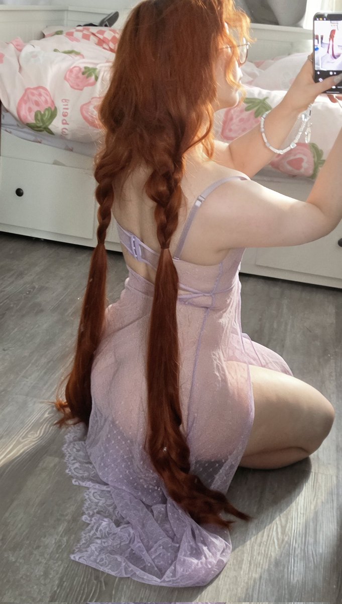 princemooncos's tweet photo. My hair is getting long 🫣🎀 working on my second livestream on OF for next week! Go subscribe to not miss it D:

https://t.co/HUUl9oVFra https://t.co/ru7YEKdBgX