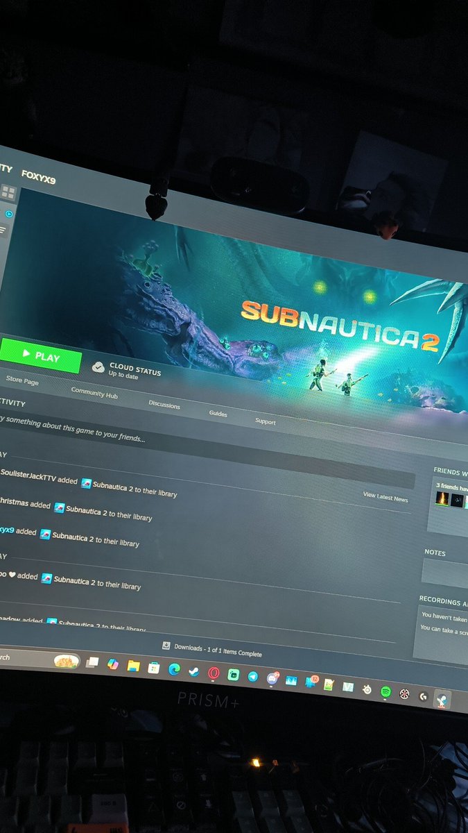 Foxyx91's tweet photo. Playing Subnautica 2~
It's really fun! And terrifying :p https://t.co/0RZgzkv2IW