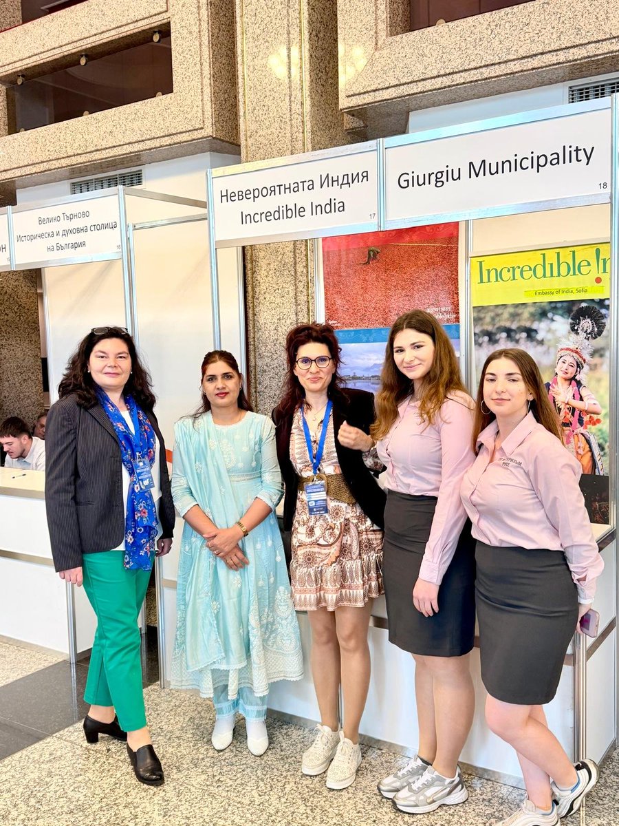 India in Bulgaria tweet media