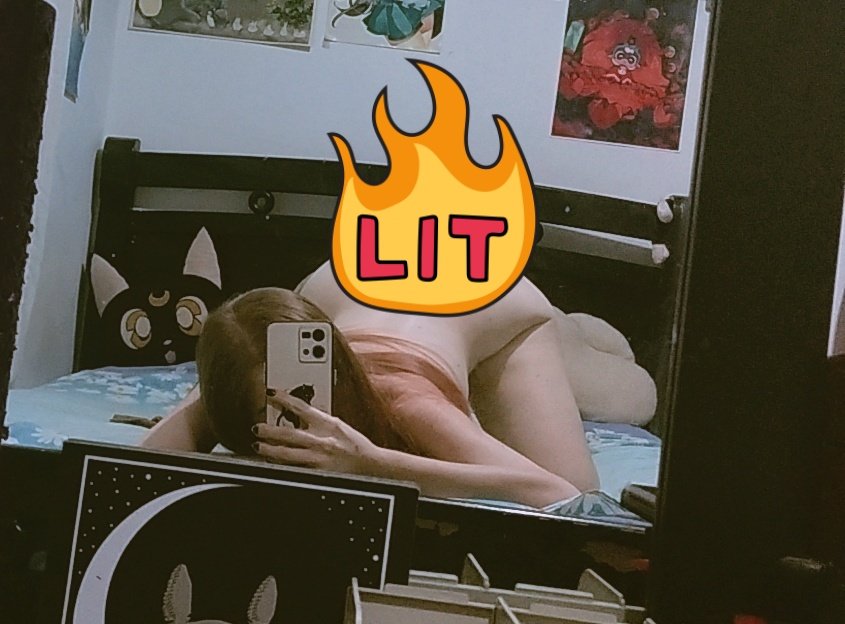 Itsmapetite96's tweet photo. My ass is very hot 🔥🔥 
https://t.co/L9S5vzHQrD
#hot #bigass #mommy #blonde #sex #whitegirl https://t.co/1DsYolEwHQ