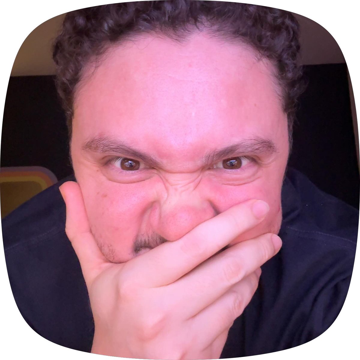 yannvalber's tweet photo. As fotos do instants meio Itaú né https://t.co/iNVfztzDVU