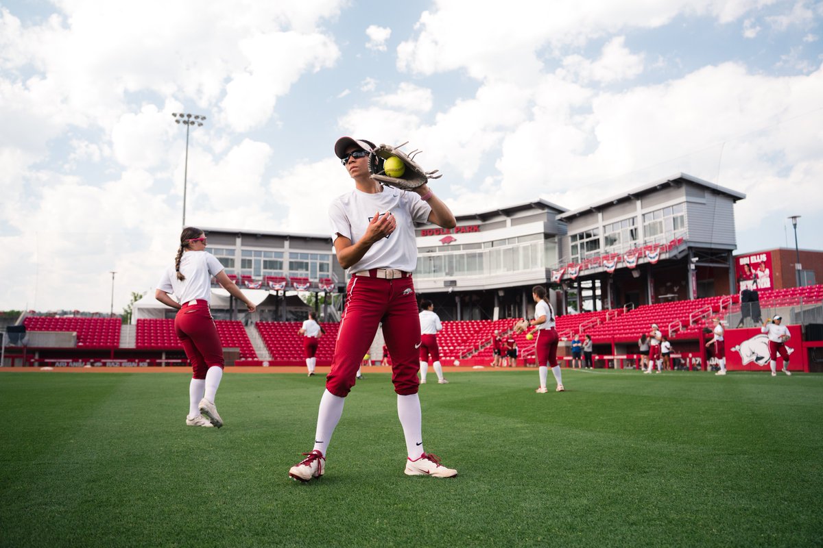 Arkansas Softball tweet media