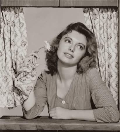 FrankMalfitano's tweet photo. CLASSIC FILM MUSINGS: Watching this very funny 1945 movie again last night & realizing that 2 talented female stars #HelenWalker & #JeanHeather both had careers greatly marred by car crashes, & silly song in this 🎞️ is the same tune as NPR ALL THINGS CONSIDERED longtime theme 😵💫 https://t.co/a9swI5kTaY