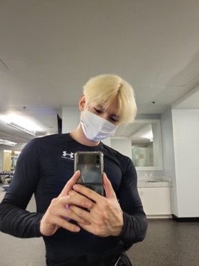 Eesha’s 여상⁸ tweet media