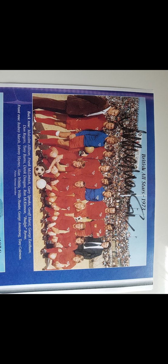 DaveB_mcfc's tweet photo. @TonyIncenzo @fcbusiness @NonLeagueCrowd This is the first game i remember my Dad taking me to. 
A bit of an obscure and unusual game, but the programme is a prized possesion of mine.
Lucky enough to get it signed by @RodneyMarsh10 https://t.co/4JsdMIZfBv