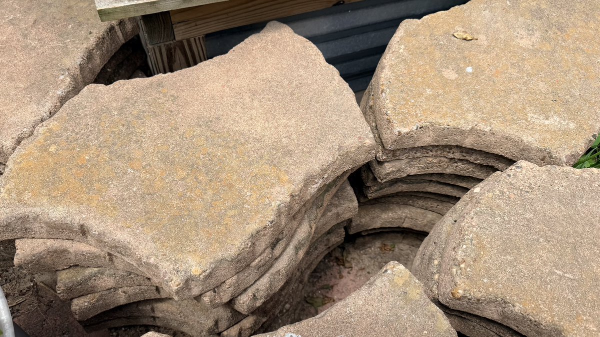 mgedens's tweet photo. @JustLeslieCat :  Hey there.  My wife said that you were looking for some pavers? This Saturday afternoon I’m lifting up a butt-ton of large concrete pavers.  You’re welcome to them if you want.  Maybe 50-60?  They look just like these.

Location:  Algiers Point https://t.co/NHd7NW8bGO