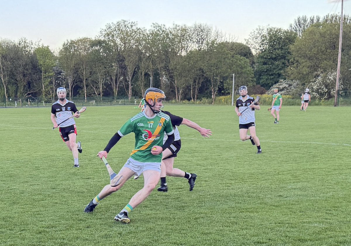GAAMullinavat's tweet photo. JUNIOR A LOSS
@JJKavanaghBuses @KilkennyCLG 

@carrickshockgaa 1-16; Mullinavat 1-12.
A four point loss for the Vegas lads in this deferred Junior A contest.
We led 0-7 to 0-4 at halftime but lack of forward power meant we came up short against a better Carrickshock outfit. https://t.co/LHUUuzPGg6
