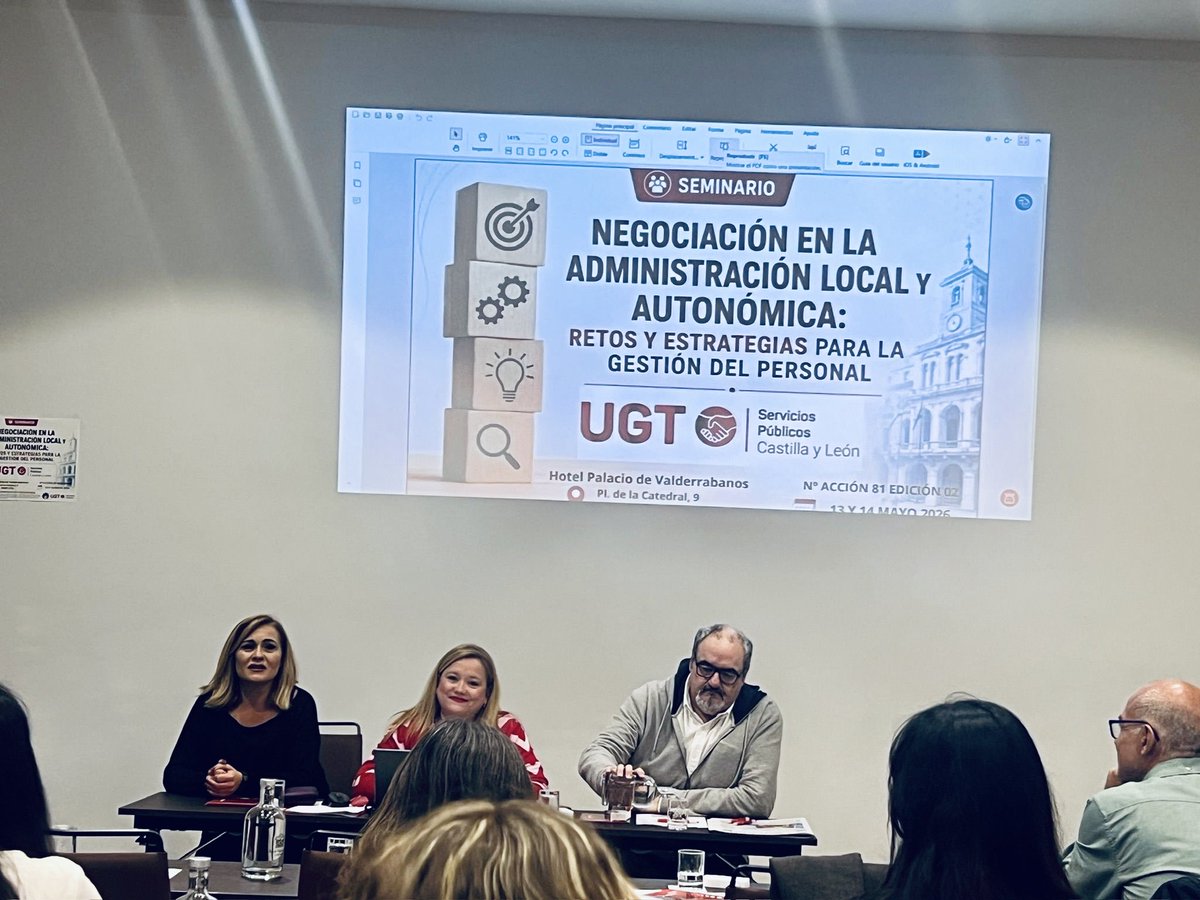 UGT_SP_CYL's tweet photo. UGT Servicios Públicos CyL, apuesta por la excelencia formativa. 🎓 Analizamos los retos actuales de la administración local y autonómica junto a delegados de todo el territorio. Diseñamos el futuro del empleo público. 🏛️#UGT_SP #GestiónDePersonal #NegociaciónColectiva #EEPP https://t.co/mU5aI8rjDf