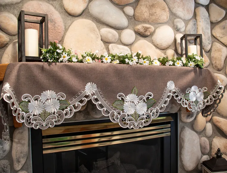 LinensArtThings's tweet photo. Lovely Fireplace Mantle or a Dresser Scarf that has White Daisies on Brown Burlap Fabric with beautiful white scroll cutwork edges. Also available to match are the Runners, Doilies, and Table Toppers. Place a Runner on your coffee table or end table and complete the room! #linens #doilies #tablecloths #tabletopper #homedecor #homedesign #tablelinens #tablerunner #cloths #art #lace #LAT #linensartandthings Watch Here: https://t.co/hZegTix2A5
