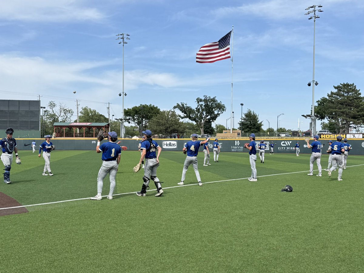 BartonSports's tweet photo. Barton Baseball coming up at 4pm vs Kansas City Kansas in Plains District Tournament

Catch @BDaughtryPxP on the call locally on 104.3FM or streaming online
#GoCougs https://t.co/xXSx9XNdeM