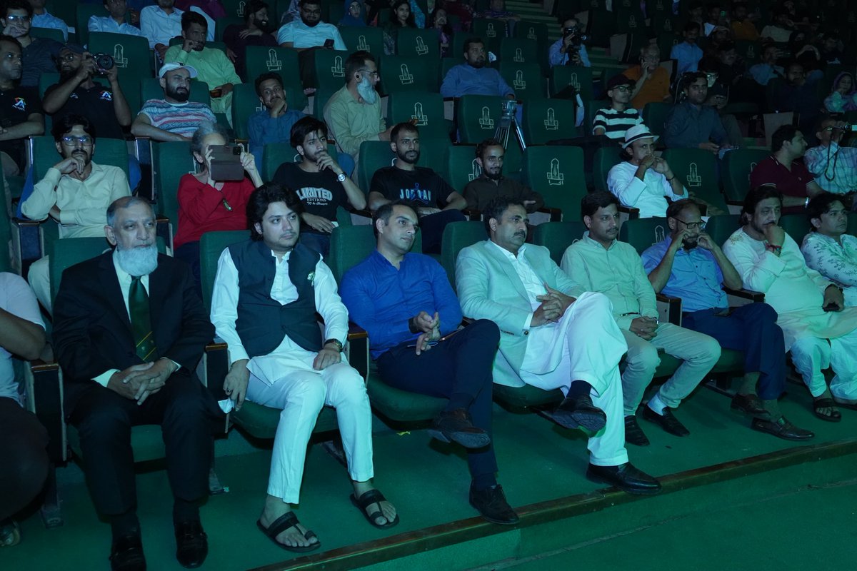 AlhamraLAC's tweet photo. One Nation, One Spirit, One Identity 🇵🇰

To commemorate the first anniversary of the successful operation “Marka-e-Haq – Bunyan-Um-Marsoos,” a musical tribute was held at Hall 1, Alhamra, the Mall.
The evening beautifully celebrated the spirit of patriotism, unity, sacrifice and national pride through the powerful language of music and culture.

The memorable event featured captivating performances by renowned artists including Hamid Ali Khan, Raga Boyz, Aman Ali, Imran Shaukat, talented students of Kinnaird College for Women and the faculty members of the Alhamra Academy.

Through heartfelt performances and patriotic melodies, the evening paid tribute to the courage, resilience, and unwavering spirit that continue to inspire the nation.