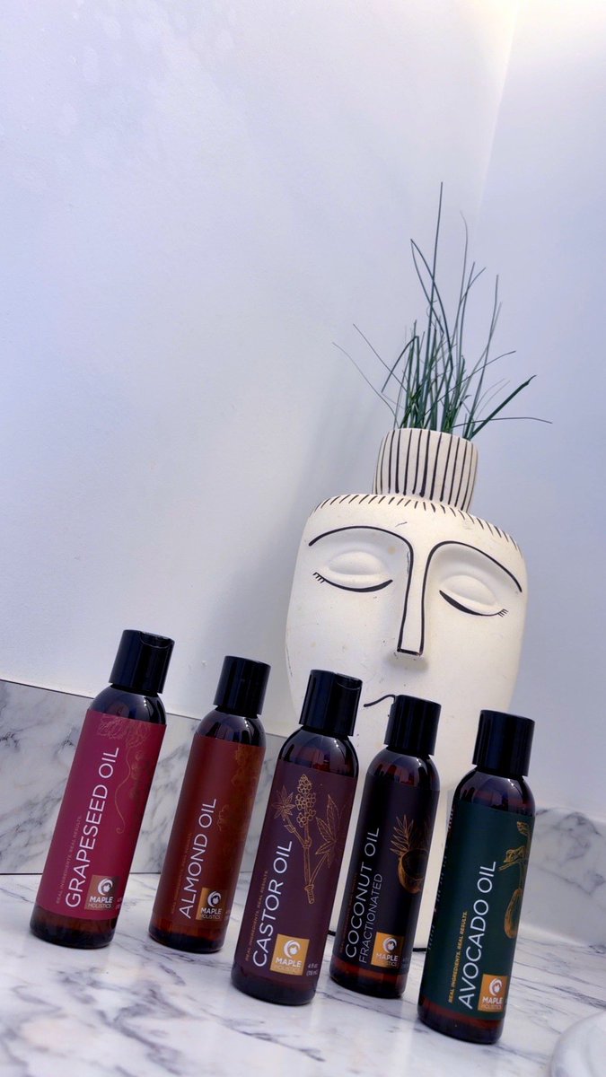 KittyClawCo's tweet photo. Massage &amp; Aromatherapy appointments are bacccckkkk!

We offer a range of many massage techniques complimented with FREE aromatherapy. 

book today! ✨ https://t.co/WlrLUb4EwD