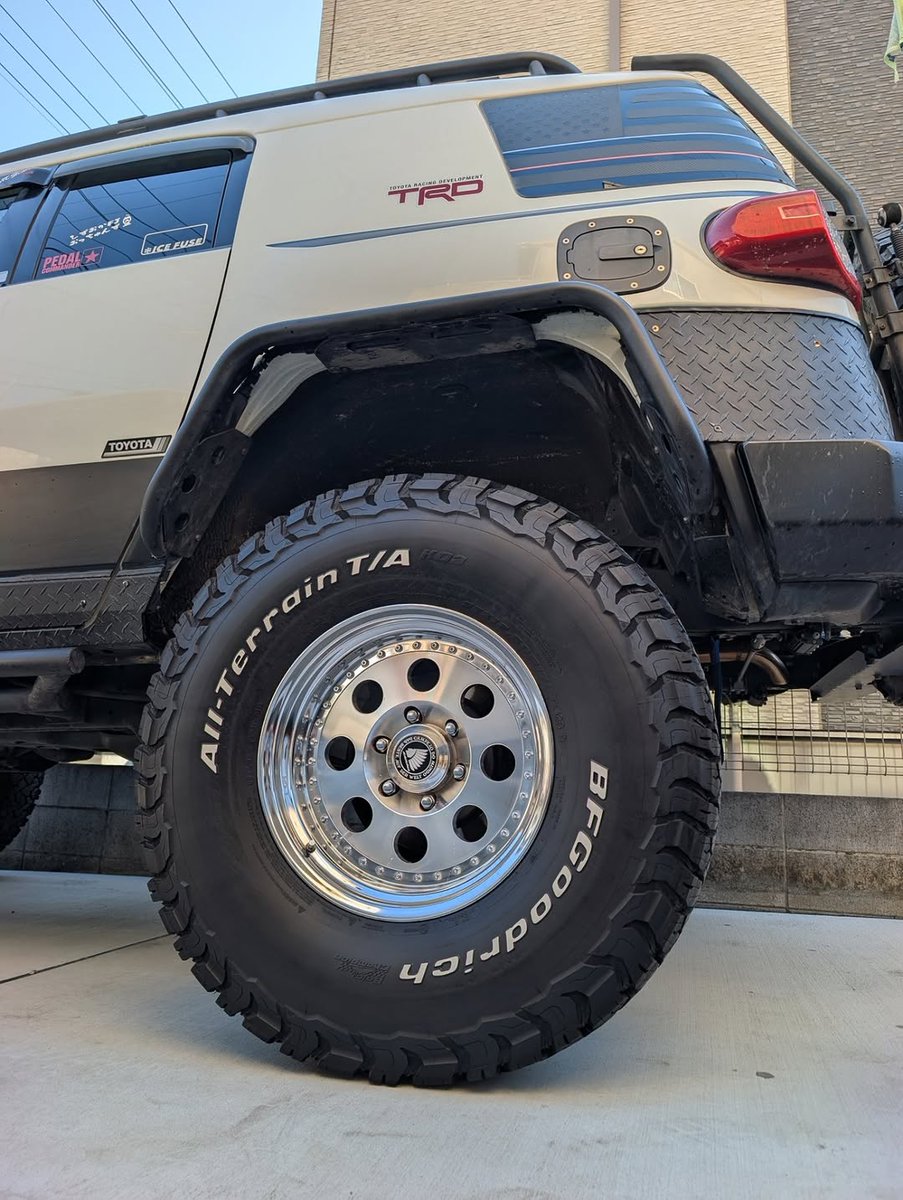 BFGoodrichCAN's tweet photo. Les journées s’allongent, et l’envie de sortir devient de plus en plus forte. Jusqu’où vos #KO3 vous mèneront-ils?

https://t.co/LiAyiSozy0

#BFGoodrich
#ConçuSurBFG
#DeQuoiEsTuCapable
#HorsRoute
#Toyota

📸 IG // takuya.maruyama.88 https://t.co/mqiVsoduzm