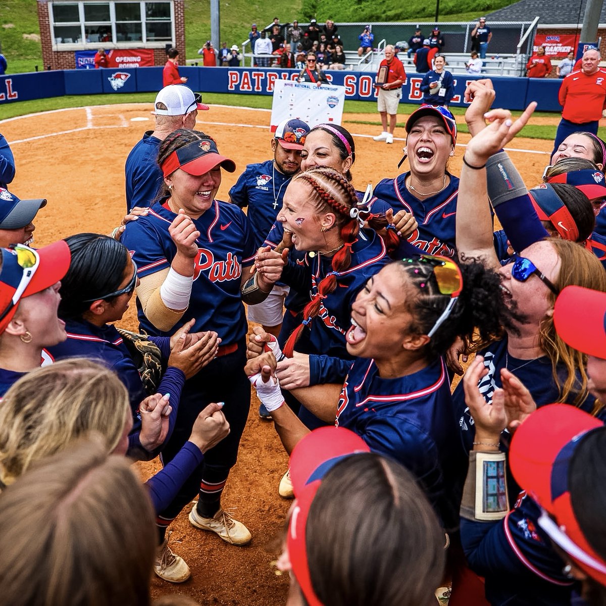 UCumberlands's tweet photo. Patriots softball secure their spot for the NAIA World Series.

#ucumberlands #GoPats https://t.co/F23RVIt59L