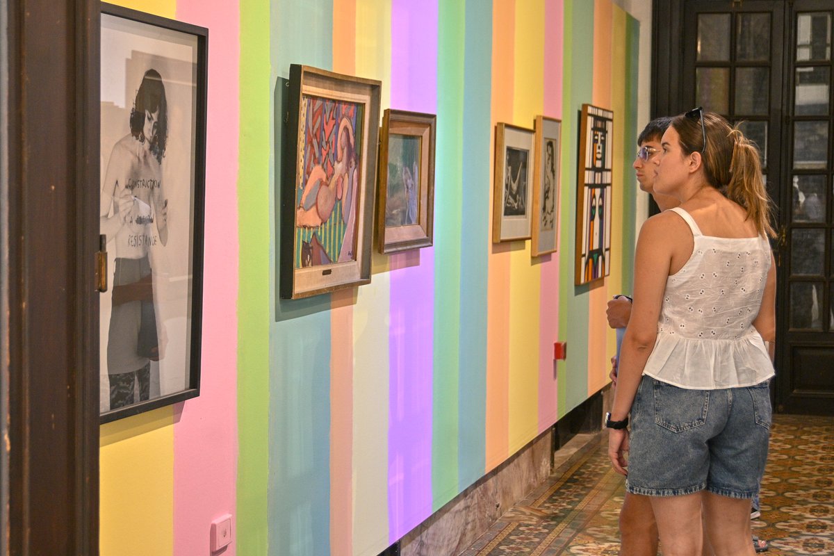 MuniCba's tweet photo. ¡Día de los Museos en #CórdobaCapital! 🏛️

Este domingo 17 viví una jornada única con visitas guiadas especiales, música y una espectacular caravana de autos antiguos por los museos y espacios culturales de la ciudad. ✨

Más info 📲 https://t.co/uccRl86g8T https://t.co/n2wWTXCWKN