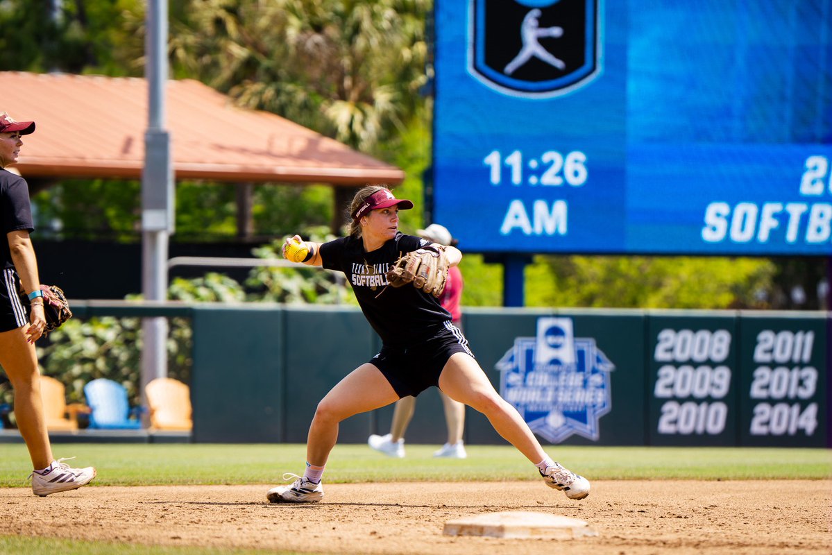 Texas State Softball tweet media