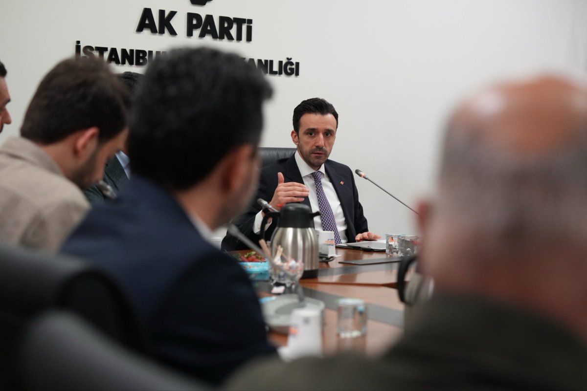 akpartiistanbul's tweet photo. Ekonomi İşleri Başkanlığımızın çalışmaları kapsamında;
 
📌 İlçe Ekonomi Başkanlarımızla birim toplantımızı gerçekleştirdik. https://t.co/GSdOFU7CRt