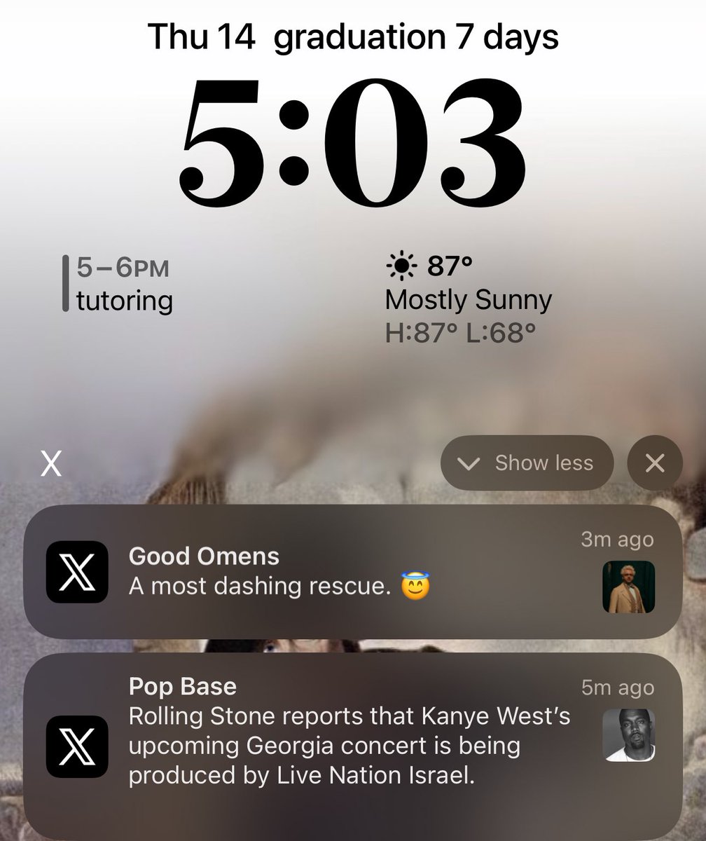 neon_bracelet's tweet photo. notifications from hell https://t.co/aSr7DsZVDA