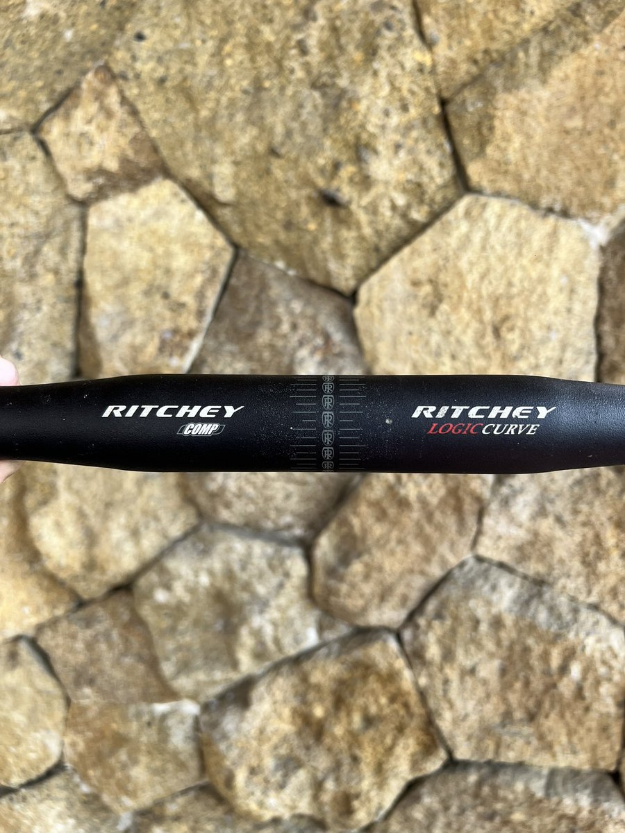 wacod12's tweet photo. Dropbar ritchey 420mm , 300k free ongkir 
Wa 082147177184 #fnfjb https://t.co/tGMjDeCByg