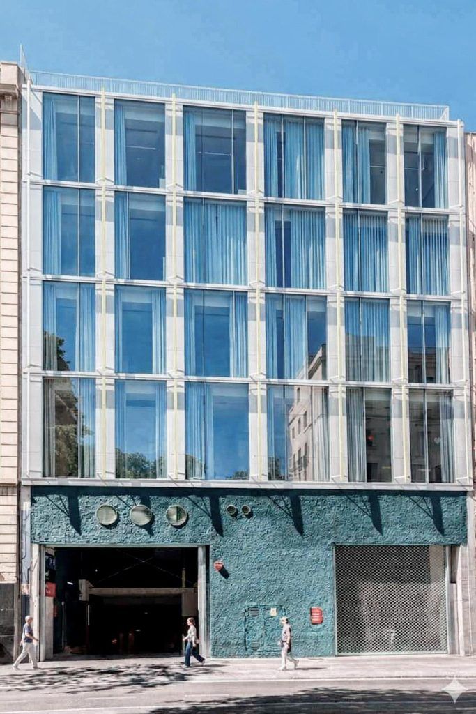 afasiaarq's tweet photo. #Flexo . Addenda https://t.co/6rYuHEOzbu | posted by afasia | daily entries on contemporary art and architecture #afasiaarchzine #afasiaarq |
Sagrada Familia market and Civic, Children’s, and Senior Centers . Barcelona Flexo Arquitectura . Addenda Arch… https://t.co/Mf1Q8NC7xy
