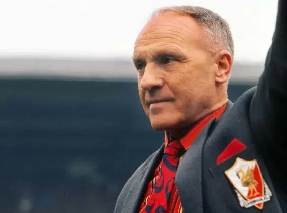 NickyAllt's tweet photo. SHANKLY: “Pressure is working down the pit. Pressure is having no work at all. Pressure is trying to escape relegation on 50 shillings a week. Pressure is not the European Cup or the Championship or the Cup Final. That’s the reward.” #Legend #Manager #Wisdom  #Training https://t.co/oGGeGkkQGV