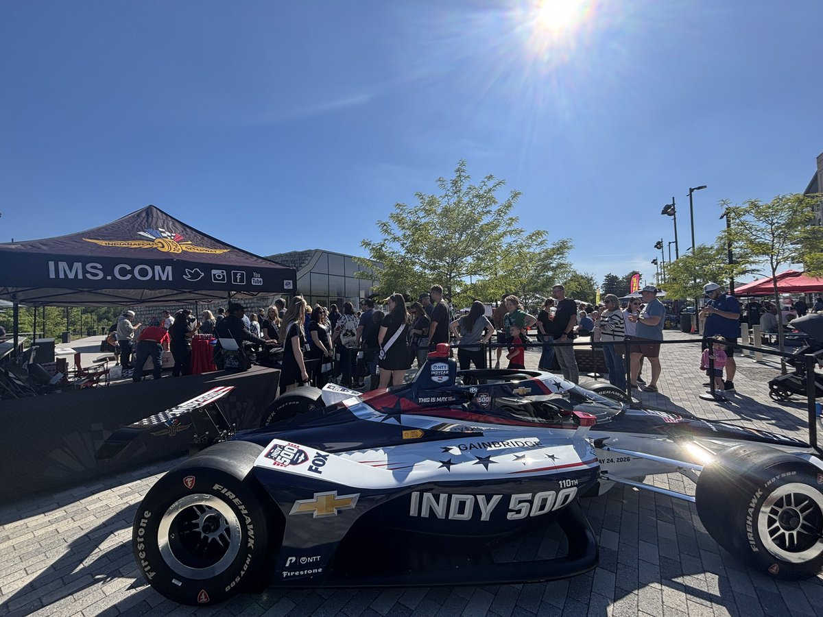 Indianapolis Motor Speedway tweet media