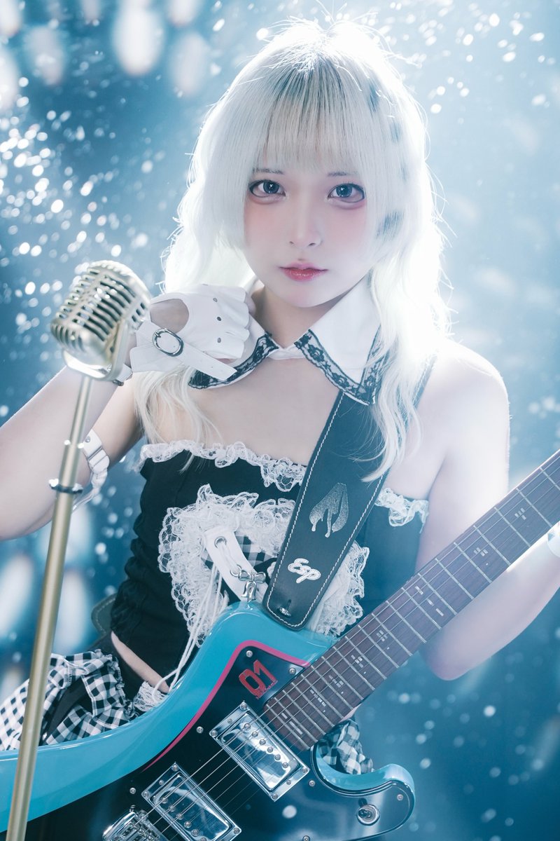 RakuEN tweet media