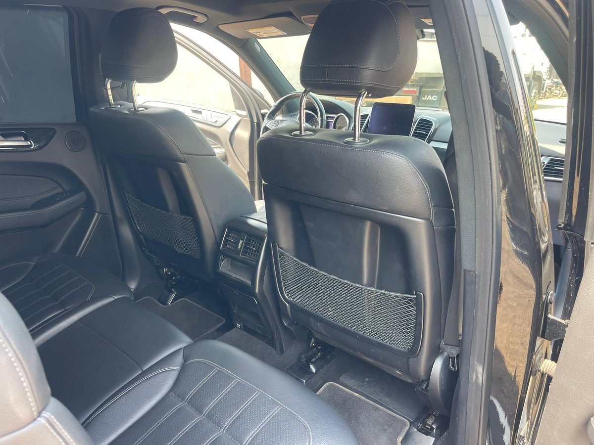 KL_LUXE_RIDES's tweet photo. The 2018 GLE just landed in Akure.
Rent a car from KL LUXE RIDES and find out what comfort actually feels like on those roads.
DM or call 09058705354 for more enquiry.
Prices vary depending on itinerary and duration. https://t.co/UNclrW8F1U