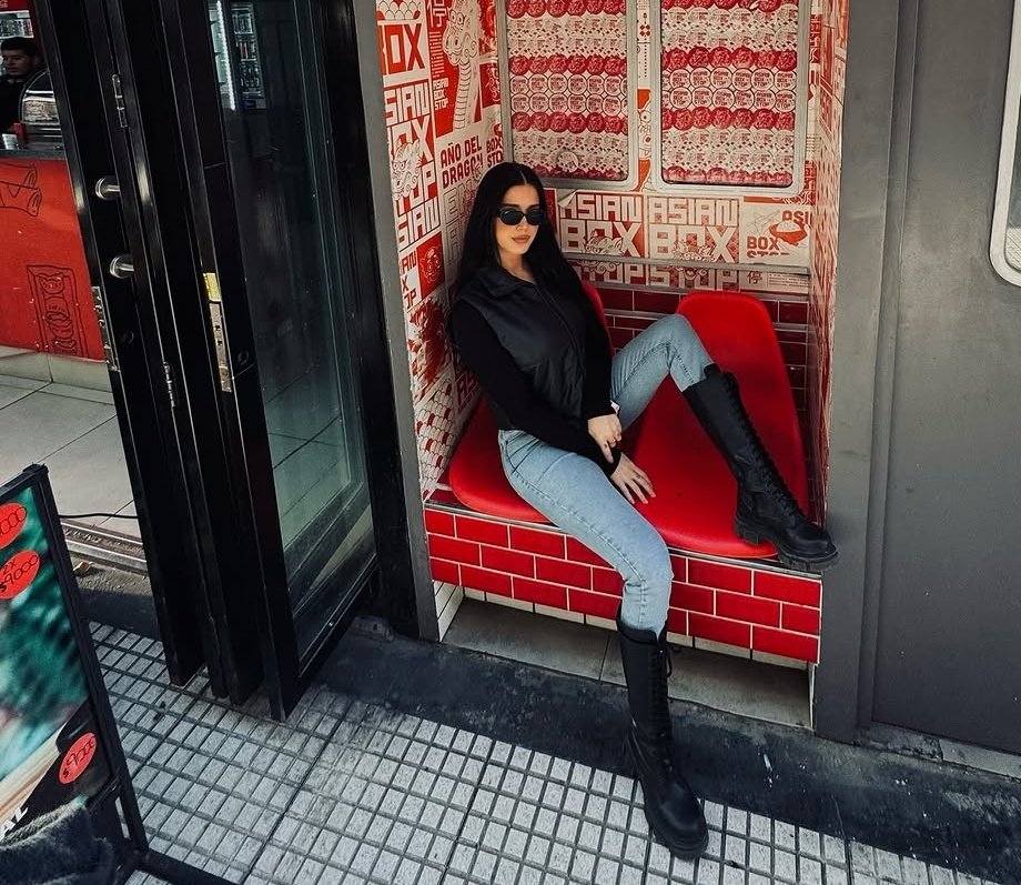 Vicky ~ #TeamJulianaDiaz 👑💙🦋▪︎ tweet media
