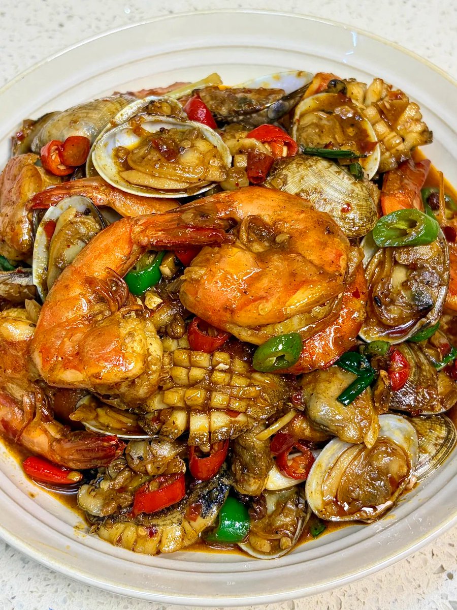 Chinese cuisine tweet media