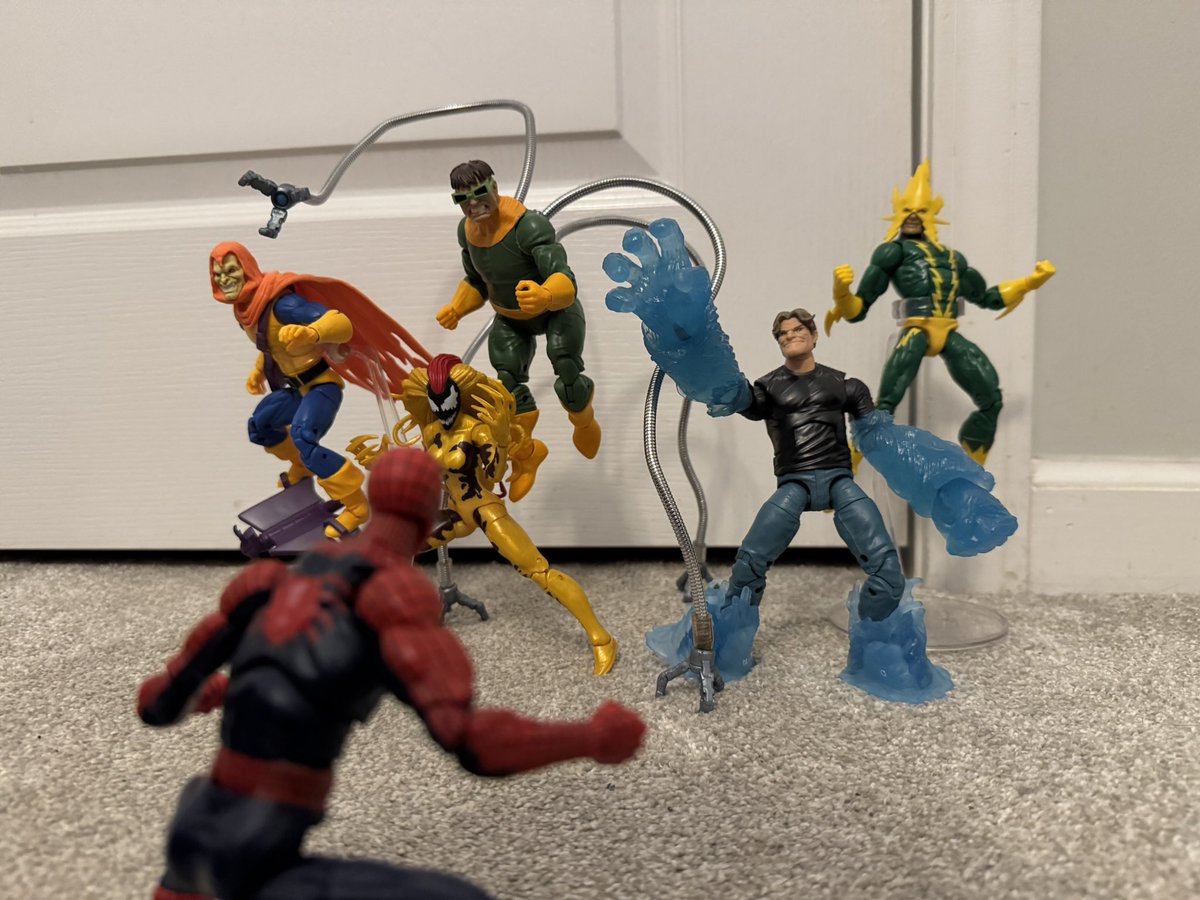 Logan tweet media